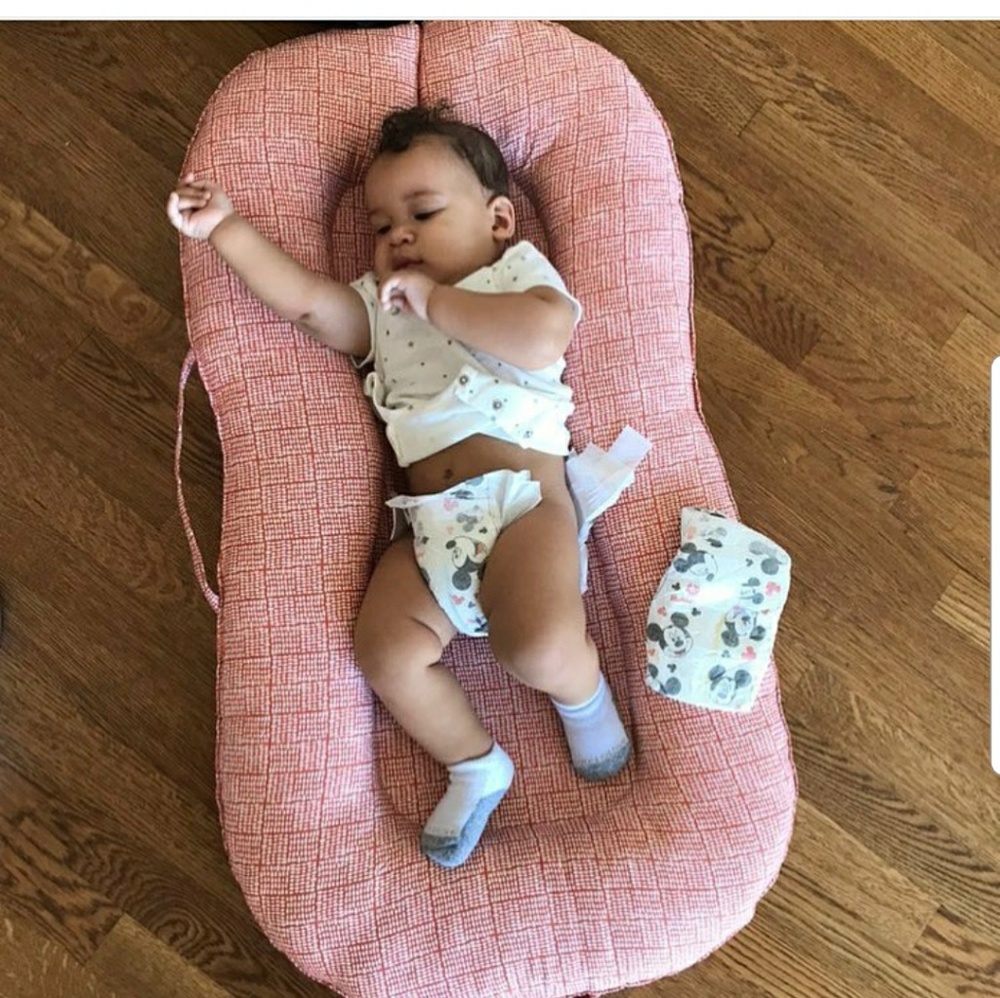 The baby comfort lounger